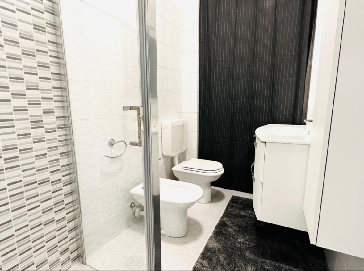 דירות אלבה Gablar House מראה חיצוני תמונה